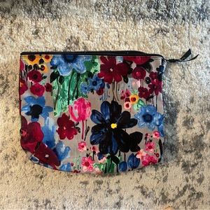 Thirty-One Makeup Bag